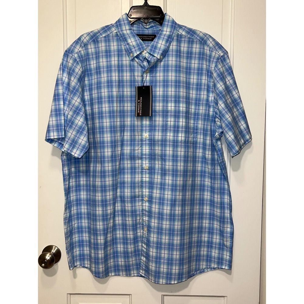 NWT Roundtree & Yorke Mens Large Blue White Plaid Short Sleeve Button Down